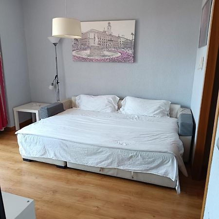 Apartamento Calle Mauricio Legendre Madrid Exterior photo